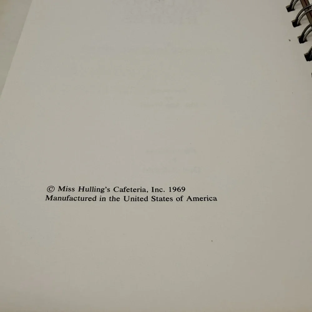 Miss‎ Hulling's Favorite Recipes Florence Hulling 1969 Cookbook St. Louis